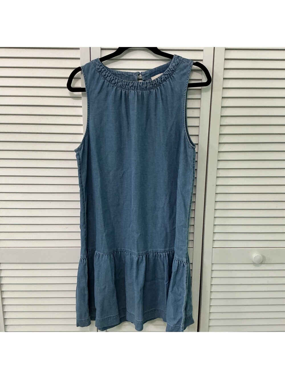 LOFT Chambray Blue Denim Drop Waist Sleeveless Dress Small-Med B4-114